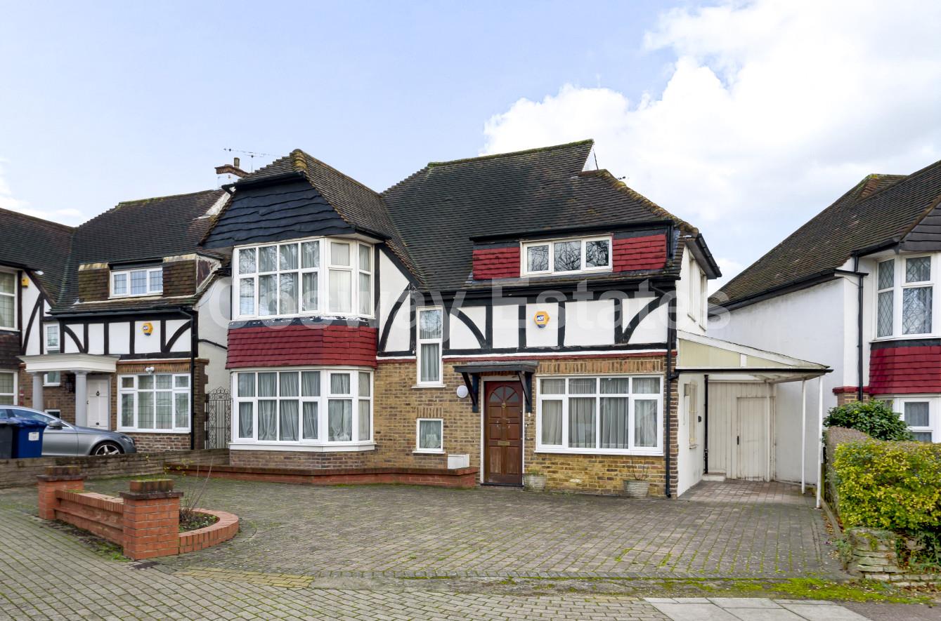 Parkside, Mill Hill